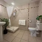 River Apartments, Spacious 2 Bedroom - Muckross Road شقة كيلارني