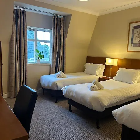 River Apartments, 2 Bedroom - Killarney, Gleneagle كيلارني